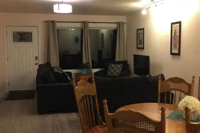 Image de Mendenhall Valley Sweet Spot Duplex Unit