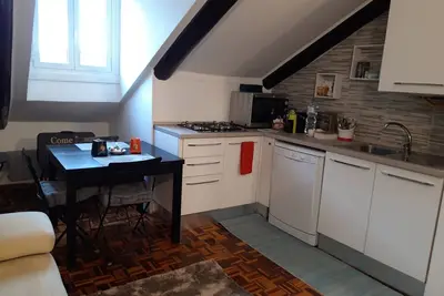 Une fenêtre sur la Mole Antonelliana. Appartement d'une chambre récemment rénové