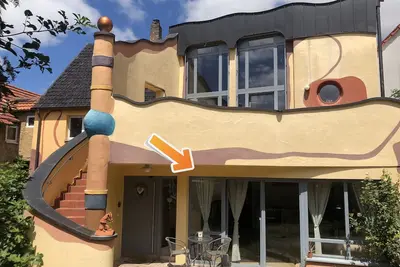 Image de Appartement dans un emplacement parfait (vieille ville et promenade principale)