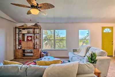 Image de Nouveau! Escapade tranquille «Casa Da Lua» avec 2 acres et vue
