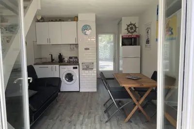 Image de Maison soignée, plage à pieds
