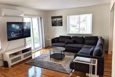 Image de Magnifique duplex moderne et récemment rénové
