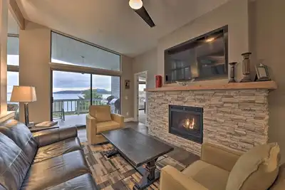 Image de Nouveau! Bayfront Home - Explorez les îles de San Juan!