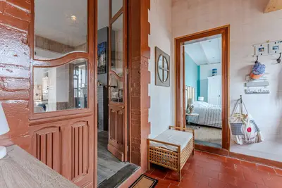 Image de Maison avec jardin clos, proche océan et centre, Wifi, 7 pers, clim, plancha, non-fumeur