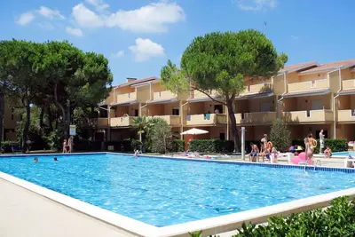 Image de Bel appartement pour 6 personnes avec piscine, climatisation, Tv, terrasse et animaux admis