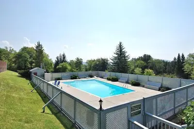 Image de Br248-Pool! Close to all ski areas and Canaan Valley Attractions!