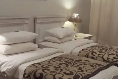 Image de Cachette confortable au pied de la montagne de la table