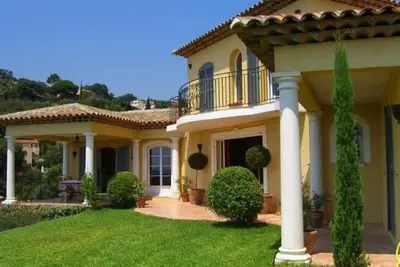 Image de Très belle villa avec vue mer, jardin, et piscine - Tout confort