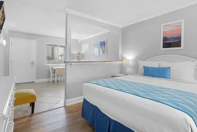 Image de Efficacité abordable au cœur de Clearwater Beach # 313 - Meilleur tarif sur la plage!