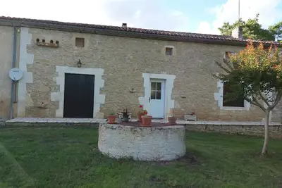 Image de Maison en pierre à la campagne 2 ch.
