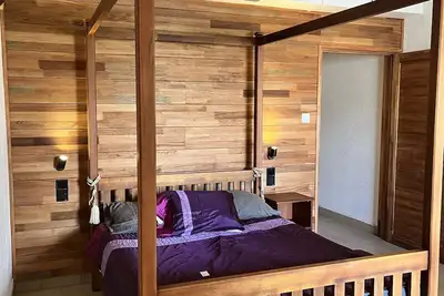 Image de Private one bed apartment1 min walk to beach Wifi, Nespresso & Air Fryer