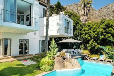 Image de Lobster Villa - Six Chambres Villa, Couchages 14