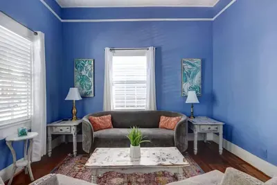 Image de Adorable duplex 2 blocs de Forsyth Park - Est