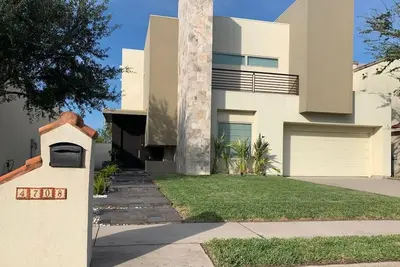 Image de Maison de luxe à McAllen \/ Shary Area