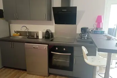 Image de Magnificent T3 garden apartment 250 m from the beach and center