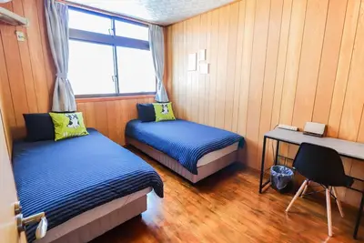 Image de Standard Twin 302 American VillageBeach 5mi walk / Nakagami-gun Okinawa