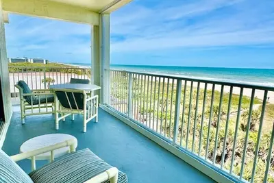 Image de Cocoa Beach Sandcastles Direct Ocean Front Superbe!