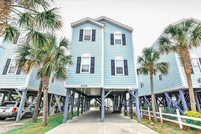 Image de 5 Bedroom Oceanview House with a Heated Private Pool! Stingray