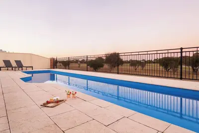 Image de Ceol Na Mara Luxury Pool Escape with Golf Views