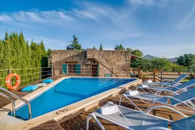 Image de Finca Alcudia Sa Vinya Vella près de la plage avec piscine