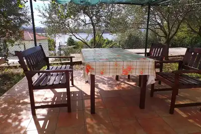 Image de Appartement de vacances avec terrasse, à seulement 30m de la mer