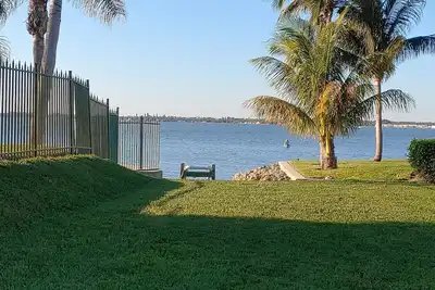 Image de Nouvelle annonce Island Retreat-Intercoastal maison avec vue - à proximité des plages