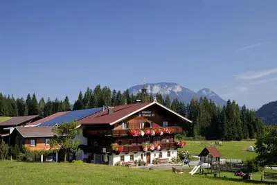 Image de Alpenrose \/ 2 chambres \/ douche, Wc - Erbhof Achrainer-Moosen