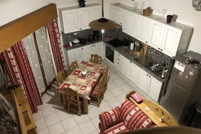 Image de Appartement 60 m2 dans petite résidence au 2ème étage avec ascenseur
