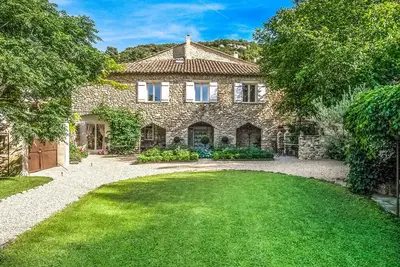 Image de Magnifique Bastide Provençale Située Dans Un Lieu Unique