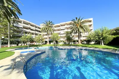 Apartment in bldg. Horta Zone Regatta