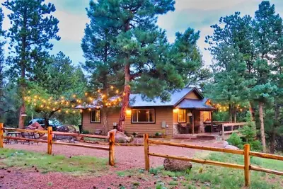 Image de Cabine Pine Ridge - Confortable et calme