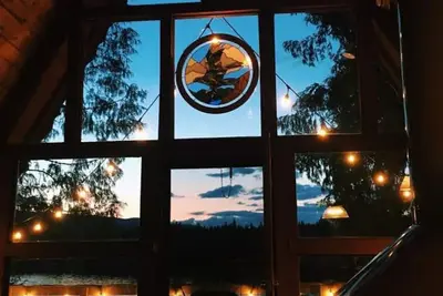 Image de Nouvelle liste! Belle A-Frame 2 chambres sur le lac