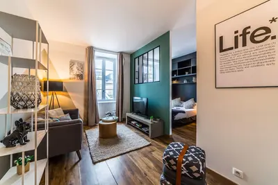Image de ★ Appartement Elégant ★ Parking Privé ★ Très Cocooning