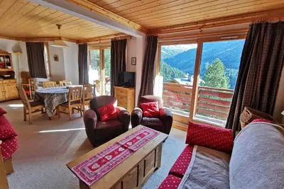 Image de Vaste Appt 2 ch + cabine, 200m des pistes, parking, balcon sud, non-fumeur