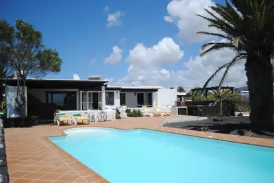 Image de Villa spacieuse à Los Calamares, Playa Blanca