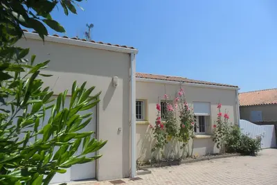 Image de maison ile d'oléron bord de mer