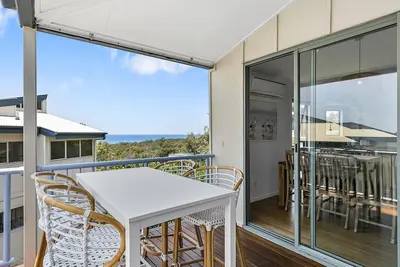 Image de Superbe villa face Ă la plage Ă Castaway Cove