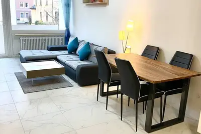 Image de Appartement moderne Ă Munich avec un grand balcon
