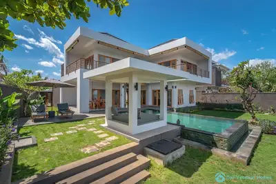 Image de Villa Manik Segara · Villa Premium 3br face à l'océan \/ plage!