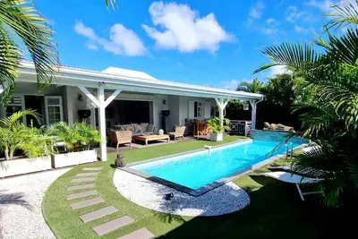 Villa à Saint François G041b - 3 chambres piscine