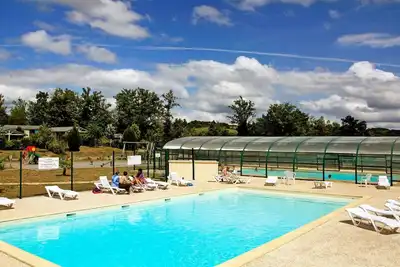 Image de Bel appartement dans une maison de vacances avec Wifi, piscine, Tv, terrasse, animaux admis, parking