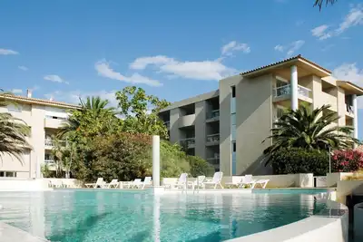 Image de Bel appartement avec internet, climatisation, piscine, Tv, balcon, animaux admis et parking