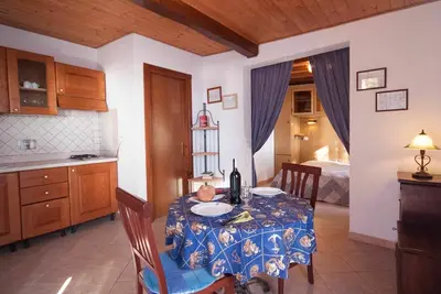 Image de Bel appartement dans une maison de vacances avec Wifi, Tv, terrasse, animaux admis, parking