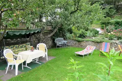 Image de Merveilleuse maison de vacances privée pour 15 personnes avec Wifi, Tv, patio et parking
