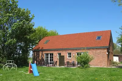 Image de Agréable appartement dans une maison de vacances avec Wifi, Tv, terrasse, animaux admis et parking