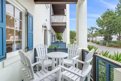 Image de Près de St. Augustine Park & Cabana Pool. Gym et tennis gratuits!