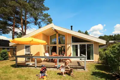Image de Confortable appartement dans une maison de vacances avec piscine, Wifi, Tv, terrasse et parking