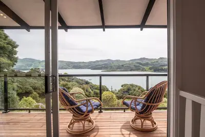 Image de Perche du martin-pêcheur - Takamatua Holiday Home