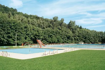 Image de Bel appartement pour 4 personnes avec Wifi, Tv, patio et parking