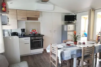 Image de Mobile Home 3 ch, clim, chauffage, terrasse fermée 15m² siblu les charmettes 4*